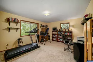 11046 Win Stanley Dr SE, Lyons, OR 97358 - Photo 22