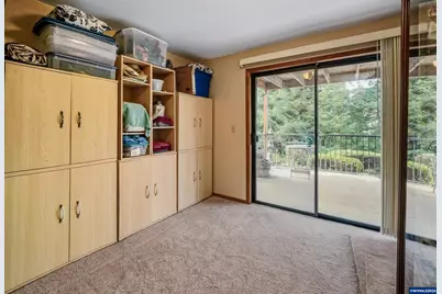 11046 Winstanley Dr SE, Lyons, OR 97358 - Photo 18