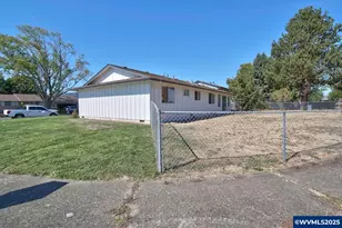 3631 Meadowview St SE, Albany, OR 97322 - Photo 34