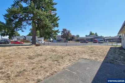 3631 Meadowview St SE, Albany, OR 97322 - Photo 32