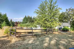 96100 Territorial Hwy, Monroe, OR 97456 - Photo 38