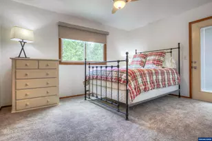 96100 Territorial Hwy, Monroe, OR 97456 - Photo 16