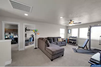 580 S 10th St, Monroe, OR 97456 - Photo 32