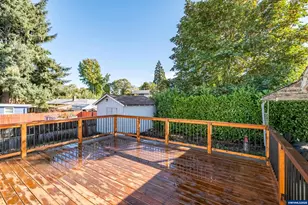 151 Cleveland St, Lebanon, OR 97355 - Photo 40