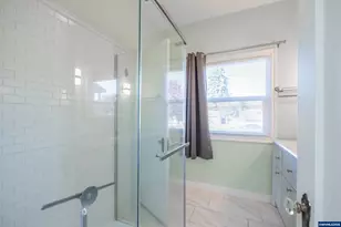 151 Cleveland St, Lebanon, OR 97355 - Photo 16