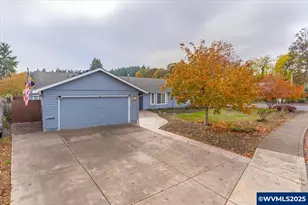 1393 SW Alexander Dr, Dallas, OR 97338 - Photo 2