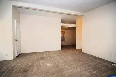 4252 Lemon St NE, Salem, OR 97305 - Photo 6