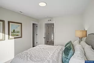 2574 Promise Way, Lebanon, OR 97355 - Photo 20