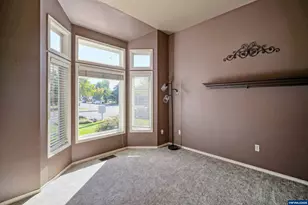 2221 NW Elm St, McMinnville, OR 97128 - Photo 8