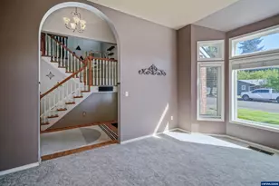 2221 NW Elm St, McMinnville, OR 97128 - Photo 10