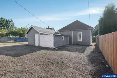 319 18th St SE, Salem, OR 97301 - Photo 20