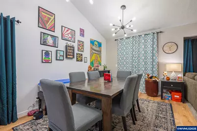 443 Suncrest Av NW, Salem, OR 97304 - Photo 20