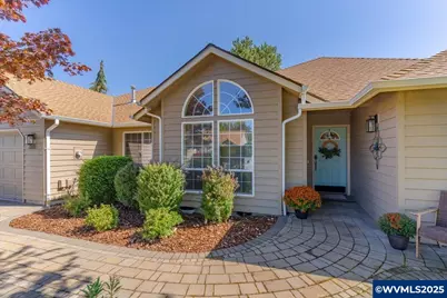 355 Jacobson S Ct, Monmouth, OR 97361 - Photo 2