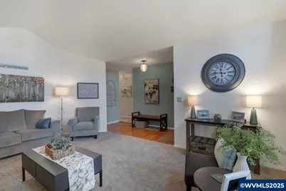 355 Jacobson S Ct, Monmouth, OR 97361 - Photo 8