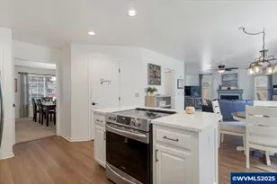 355 Jacobson S Ct, Monmouth, OR 97361 - Photo 14