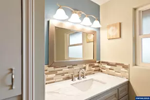 33781 Mt Tom Dr, Harrisburg, OR 97446 - Photo 28