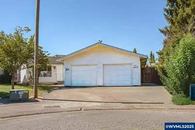 211 30th (&amp; 213) Pl, Albany, OR 97322 - Photo 1