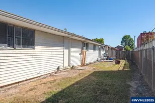 211 30th (&amp 213) Pl, Albany, OR 97322 - Photo 18