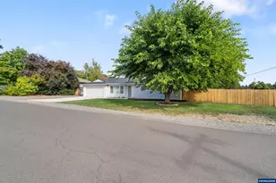 3994 Crestview Dr S, Salem, OR 97302 - Photo 4