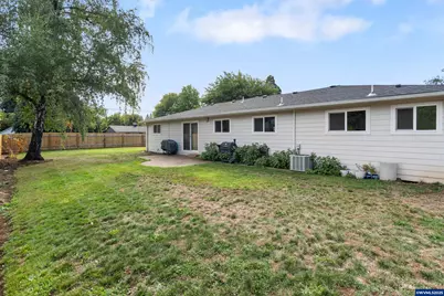 3994 Crestview Dr S, Salem, OR 97302 - Photo 34