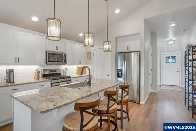 2089 SE Academy St, Dallas, OR 97338 - Photo 10