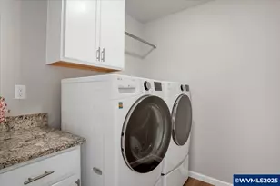 2089 SE Academy St, Dallas, OR 97338 - Photo 28