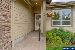 2089 SE Academy St, Dallas, OR 97338 - Photo 2