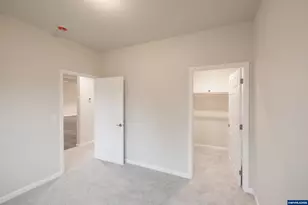 1492 Strawberry Ridge Dr, Sweet Home, OR 97386 - Photo 22