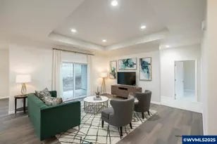 1492 Strawberry Ridge Dr, Sweet Home, OR 97386 - Photo 2