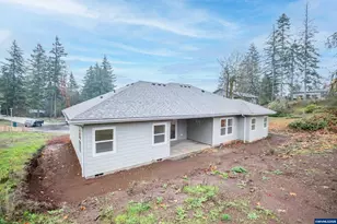 1492 Strawberry Ridge Dr, Sweet Home, OR 97386 - Photo 34