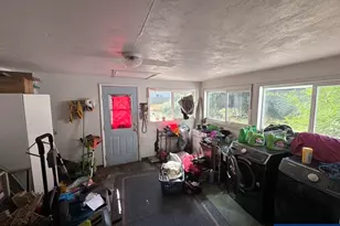 4220 Sunnyview Rd NE, Salem, OR 97305 - Photo 24