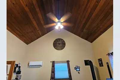 1040 6th Av SE, Albany, OR 97321 - Photo 6