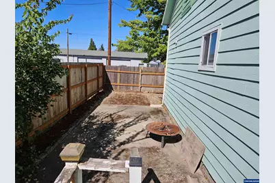 1040 6th Av SE, Albany, OR 97321 - Photo 38
