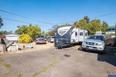 3482 Adah Av NE, Albany, OR 97322 - Photo 2