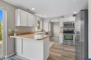 1348 S 7th St St, Independence, OR 97351 - Photo 12