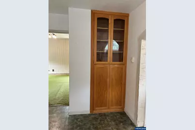 645 East Thornton Lake Dr NW, Albany, OR 97321 - Photo 8