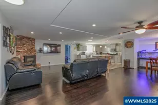 6708 14th Ave NE, Keizer, OR 97303 - Photo 2