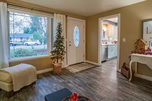 3236 48th Ave NE, Salem, OR 97305 - Photo 8