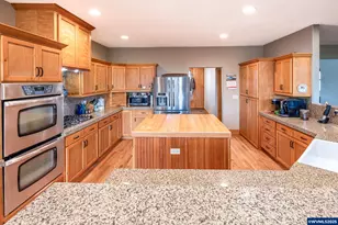 3215 54th Ave NE, Albany, OR 97321 - Photo 16