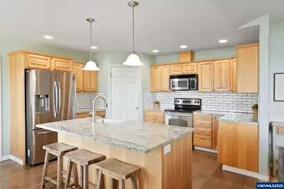 5220 Madrona Heights Dr NE, Silverton, OR 97381 - Photo 18