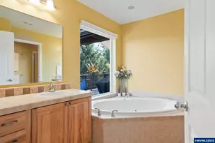 5220 Madrona Heights Dr NE, Silverton, OR 97381 - Photo 36