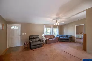 1933 SE Gregory Dr, Dallas, OR 97338 - Photo 16