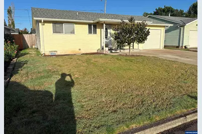 1753 Jansen Wy, Woodburn, OR 97071 - Photo 2