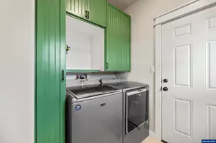 34786 Pleasant View Rd Rd, Chiloquin, OR 97624 - Photo 38