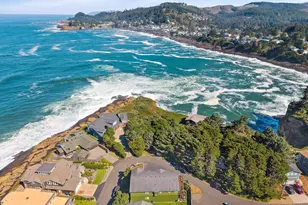 424 SW Cliff St, Depoe Bay, OR 97341 - Photo 40