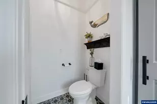 424 SW Cliff St, Depoe Bay, OR 97341 - Photo 28