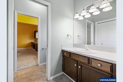 390 Holder Ln SE, Salem, OR 97306 - Photo 32