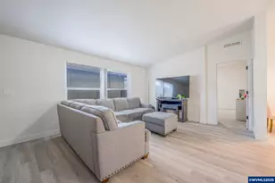 597 Barley St, Woodburn, OR 97071 - Photo 4