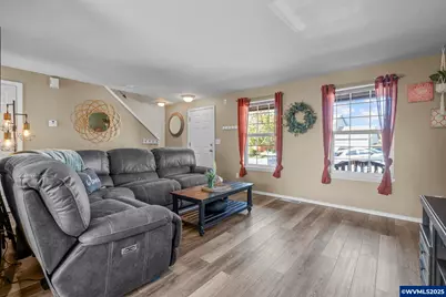 4852 Chameleon Ct NE, Salem, OR 97305 - Photo 4