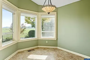 736 SE St Andrews Ln, Dallas, OR 97338 - Photo 20